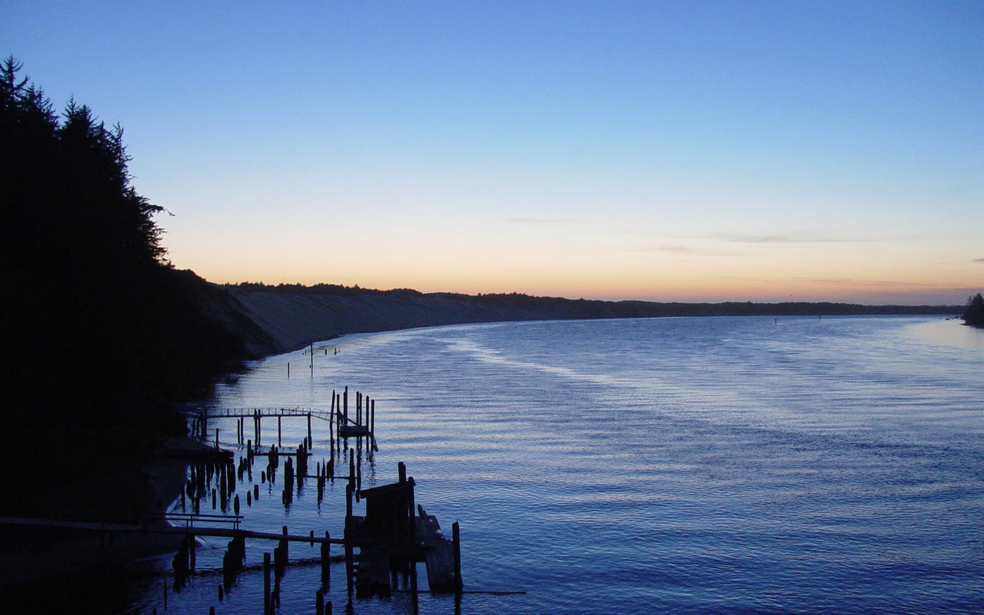 中国男篮严抓技术动作规范 提高比赛质量，中国男篮篮球规则