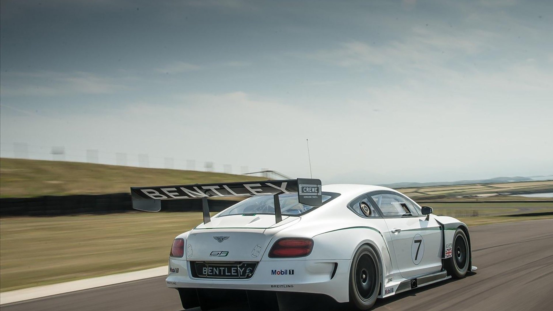 开云kaiyun-特斯·冯·迪克：敏锐的战术嗅觉，让南非队在比赛中保持优势，安迪冯斯特拉克